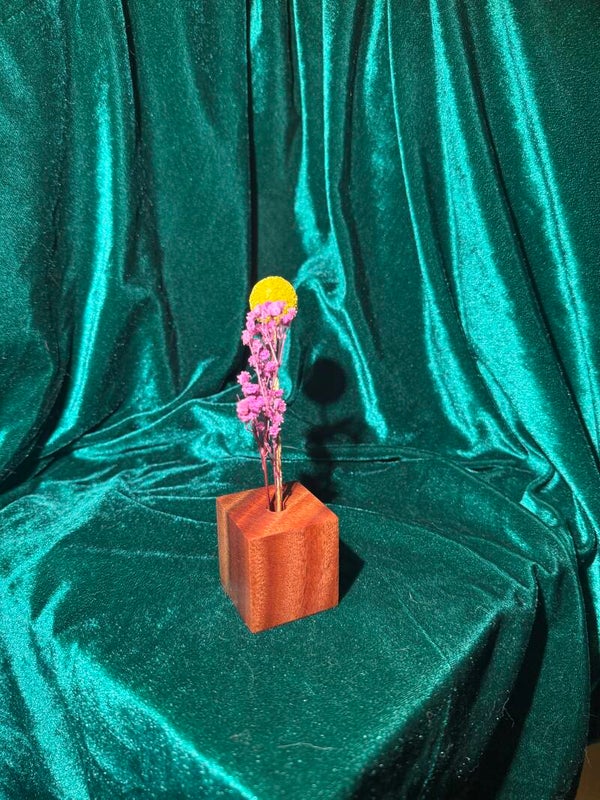 African Mahogany Bud Vase -01294