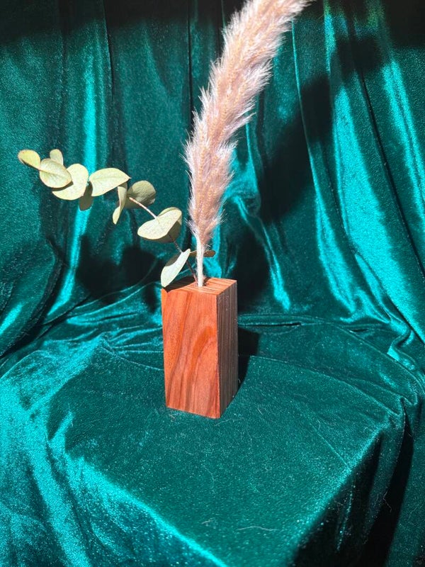 Californian Redwood Bud Vase -01291