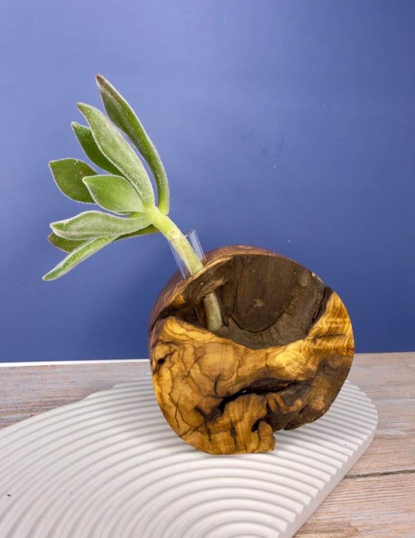 Standing Vase - Olive