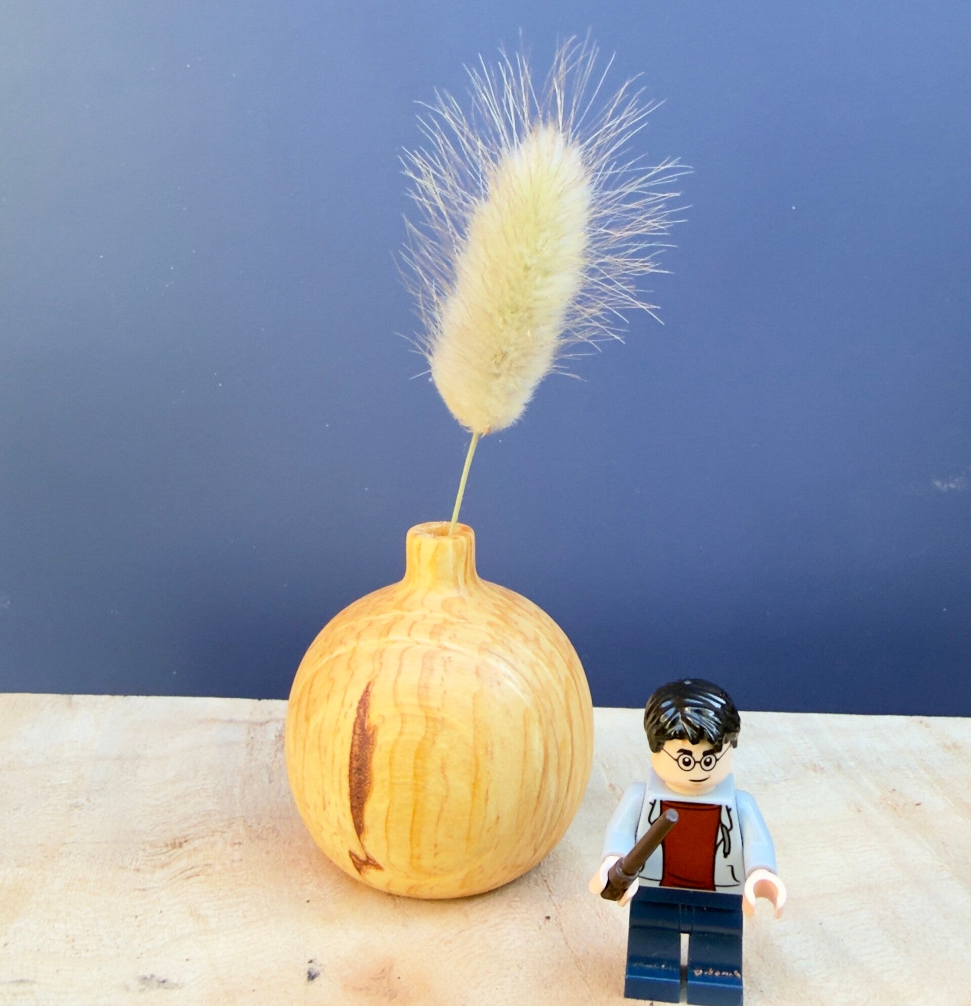 Dried Bud Vase - Figured Monterey Pine