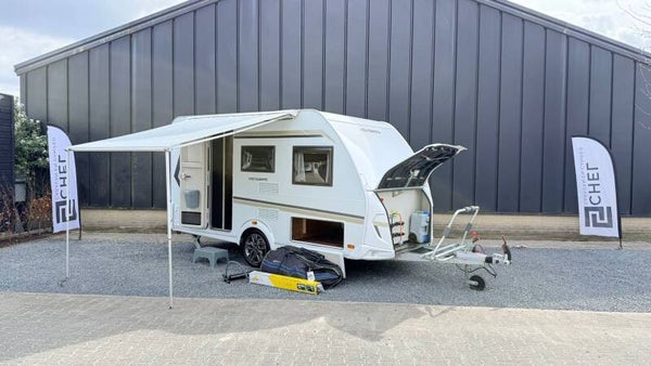 Weinsberg 390 QD 2021 met Air-voortent, Luifel, Fabrieksgarantie en Fietsendrager