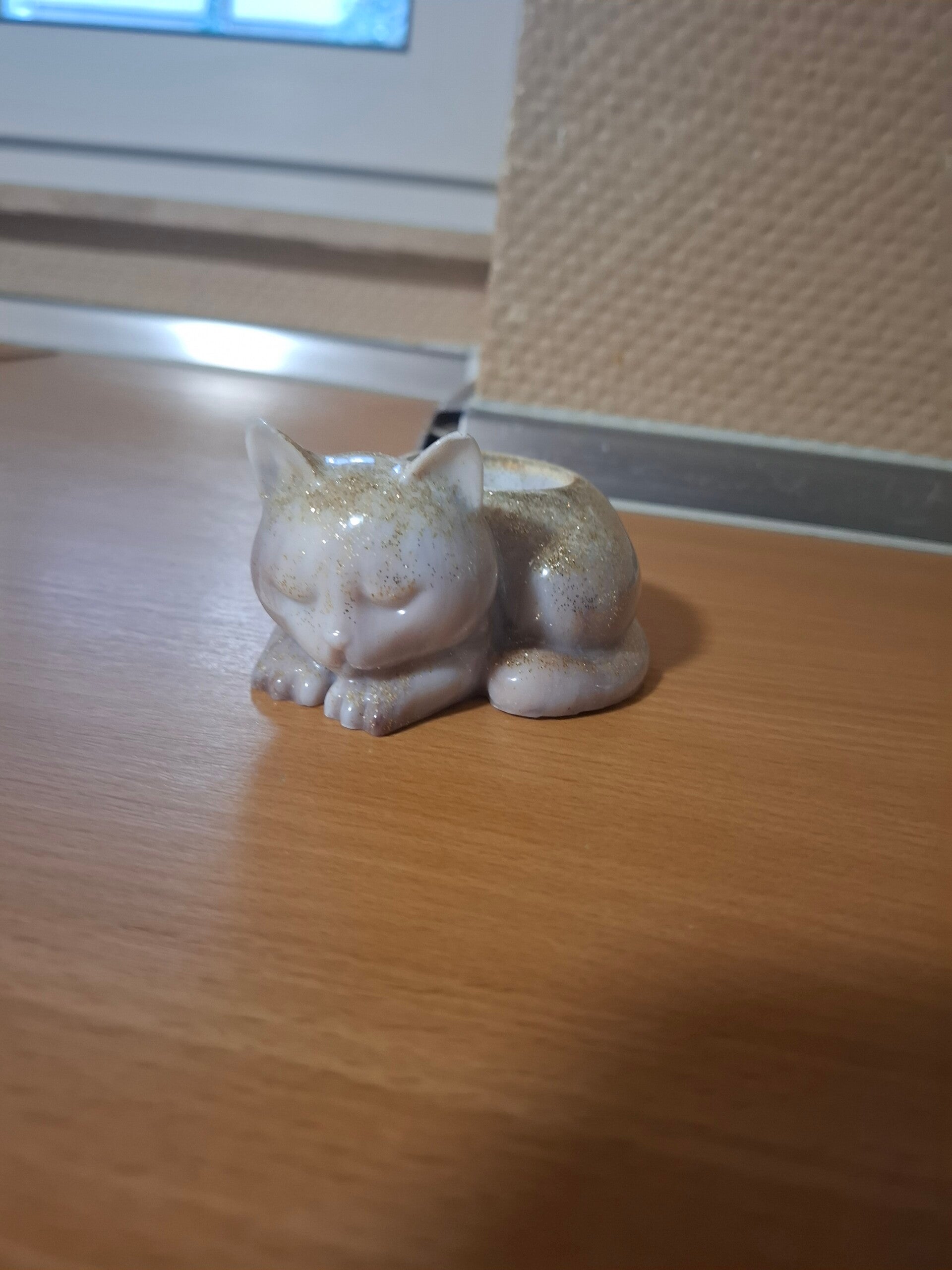 Bsp. Teelichthalter Katze