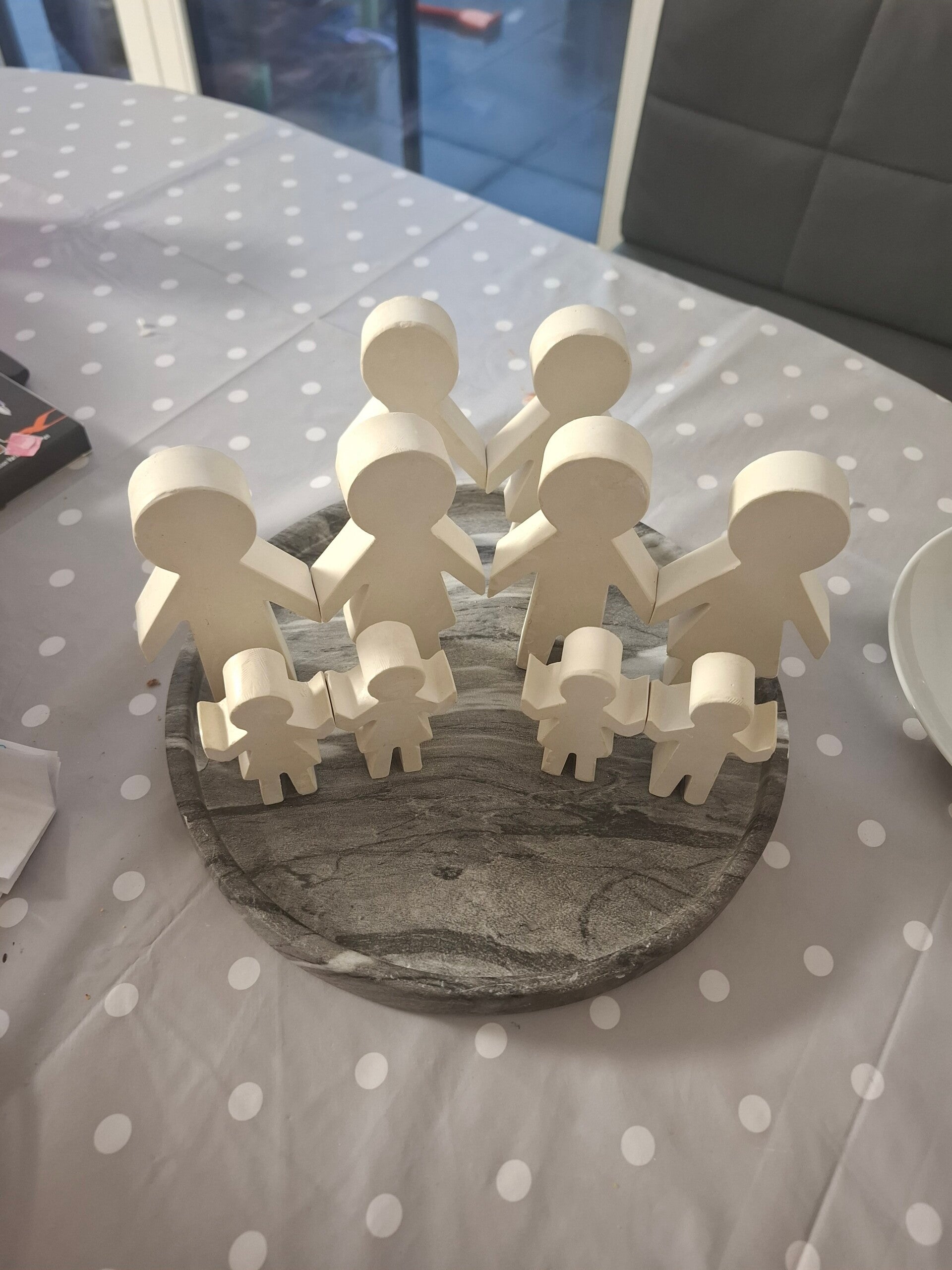 Bsp. Gips Figuren "Familie"
