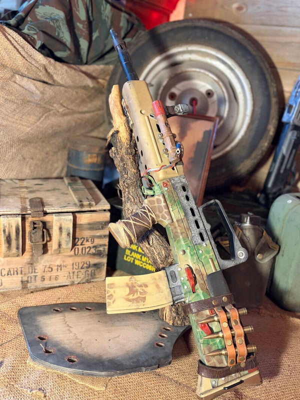 Jurassic Rifle SA80