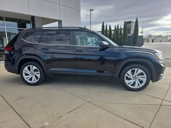 2021 Volkswagen Atlas SE 4motion w/Tech pkg