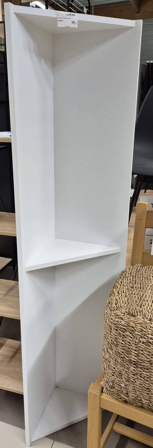 Etagère d'angle 39€ au lieu de 49€.jpg