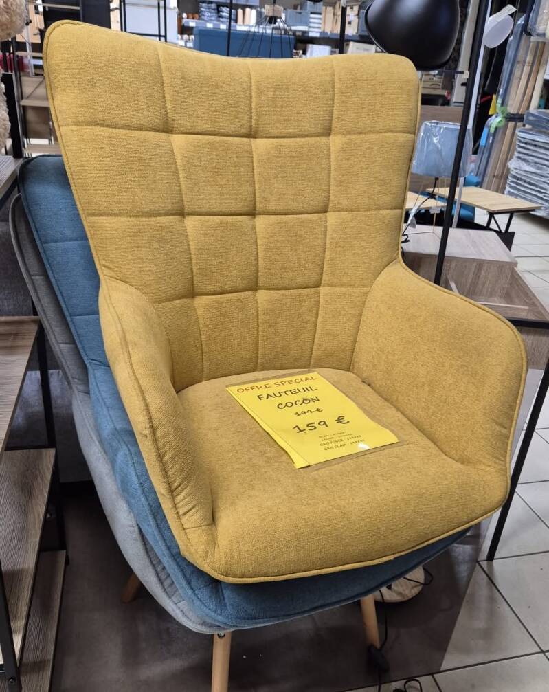 Fauteuil cocon 159€ au lieu de 199€.jpg