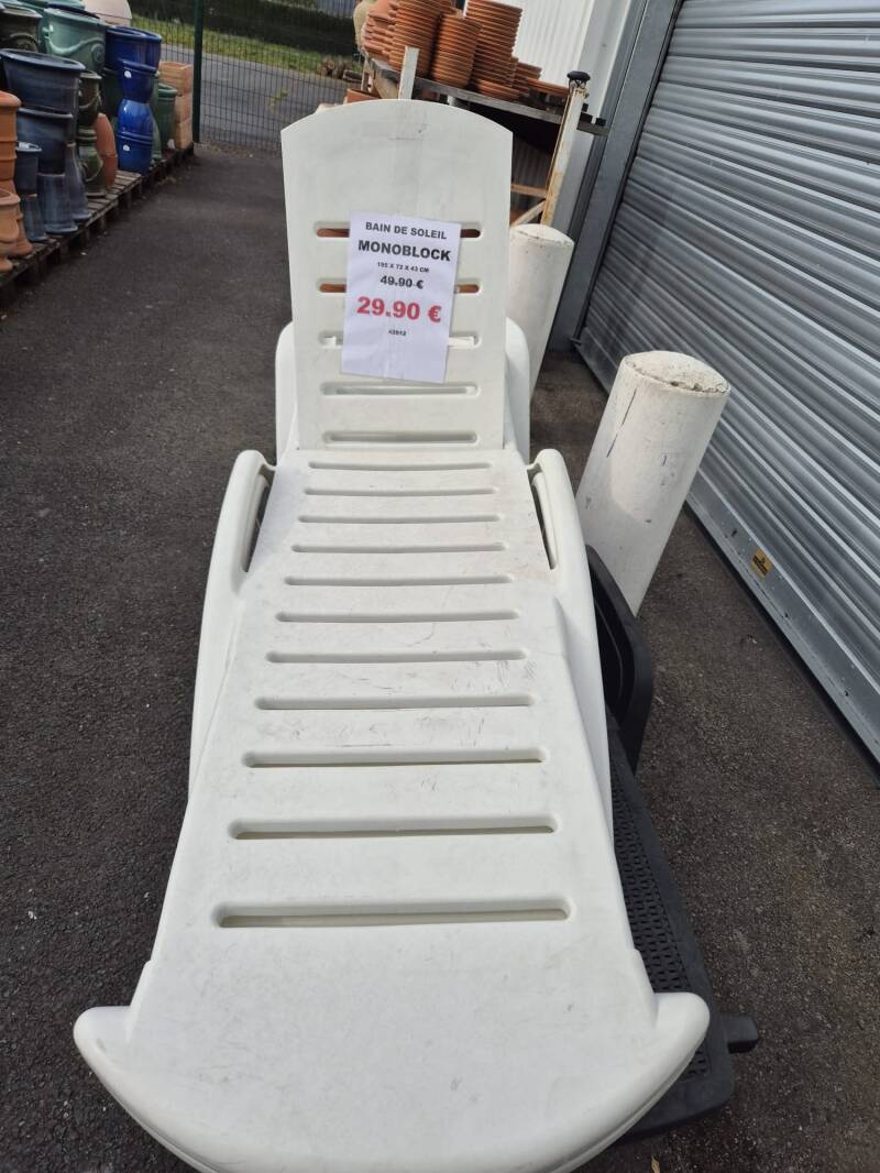 Monobloc blanc 