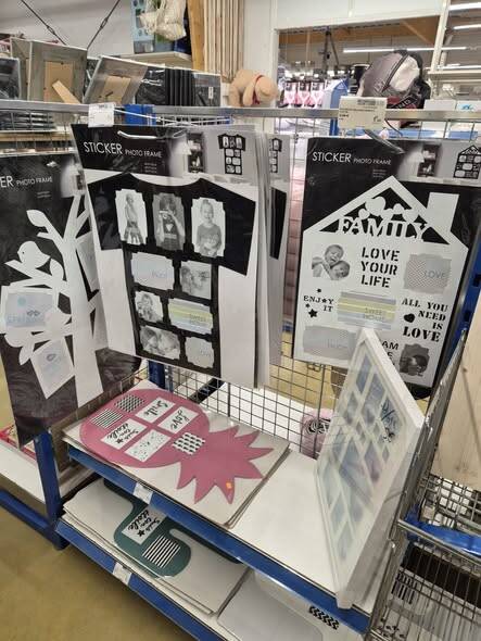 Pèle mêle à partir de 1 €.jpg