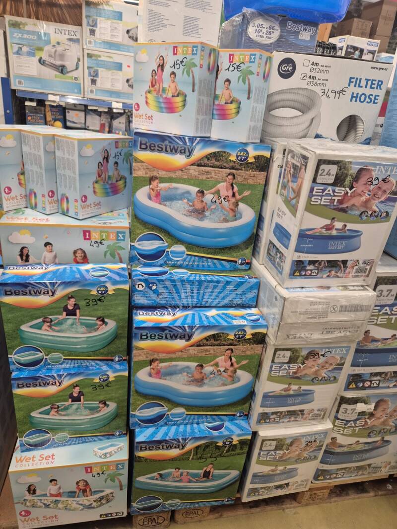 piscines0-standard-mvbotb.jpg