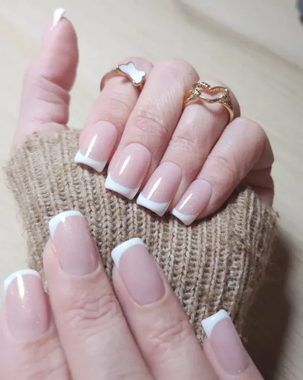 Silk French – Press-On Nails