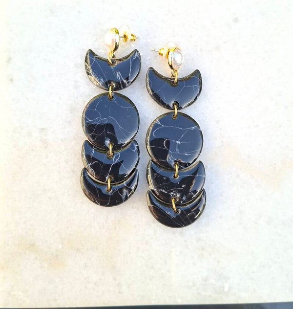 O.Q. Gold Moonphases