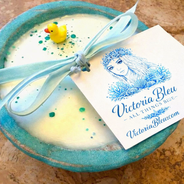 Duck Pond Round Soy Dough Candle (Cool Water Fragrance)