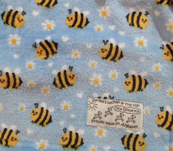 Kids cuddle fleece blue bees