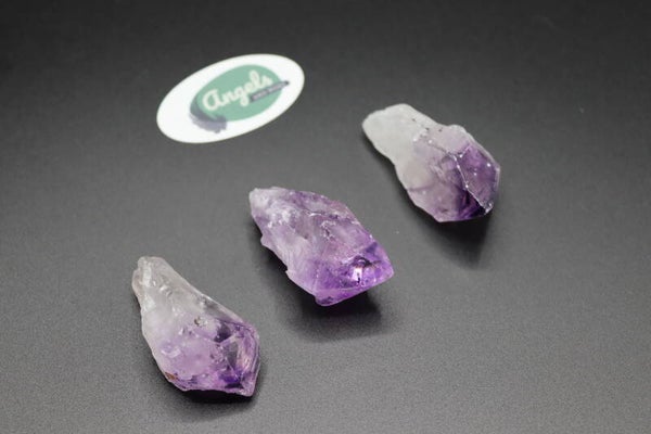 Edelsteen Ruwe Amethist punten 4-6cm