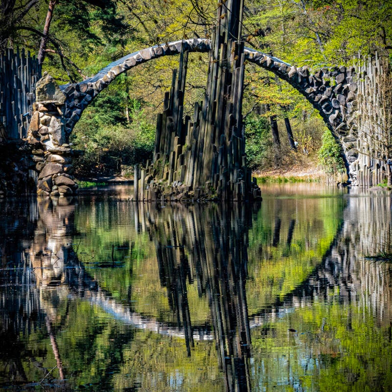 Rakotzbrücke im Rhododendronpark Kromlau