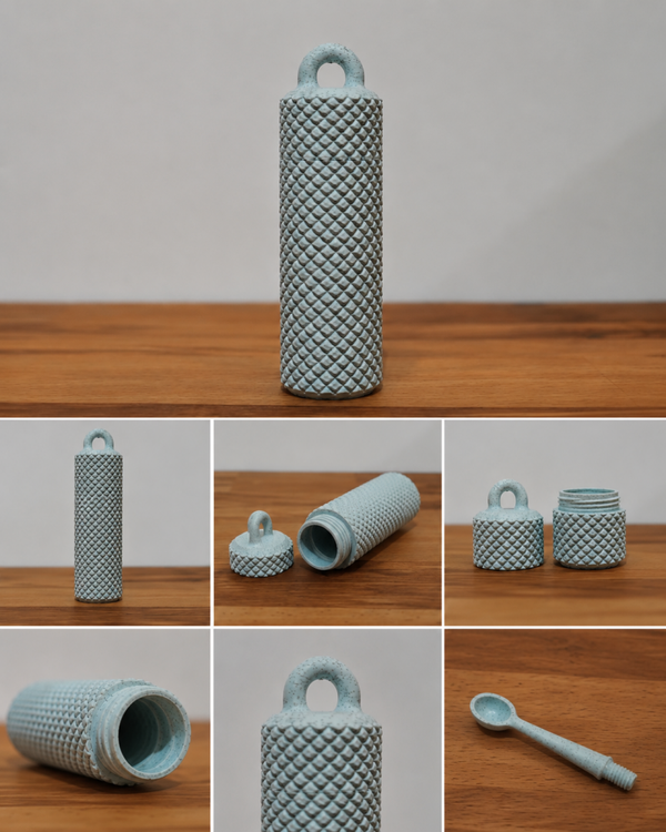 Discreet snuff tube