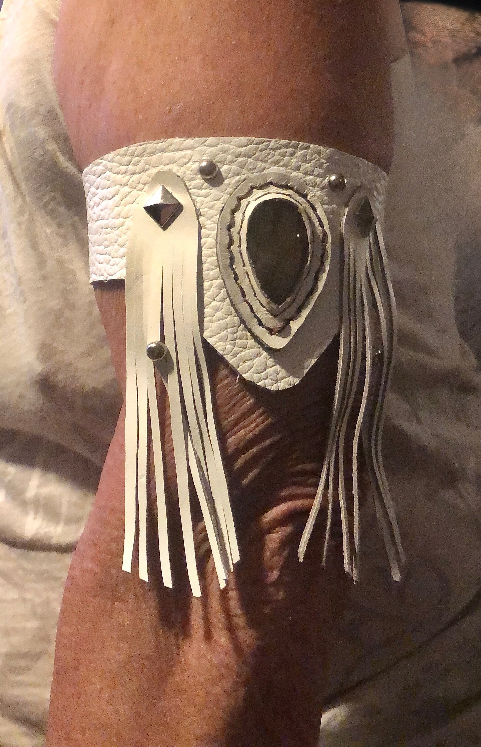 White leather upper arm bracelet