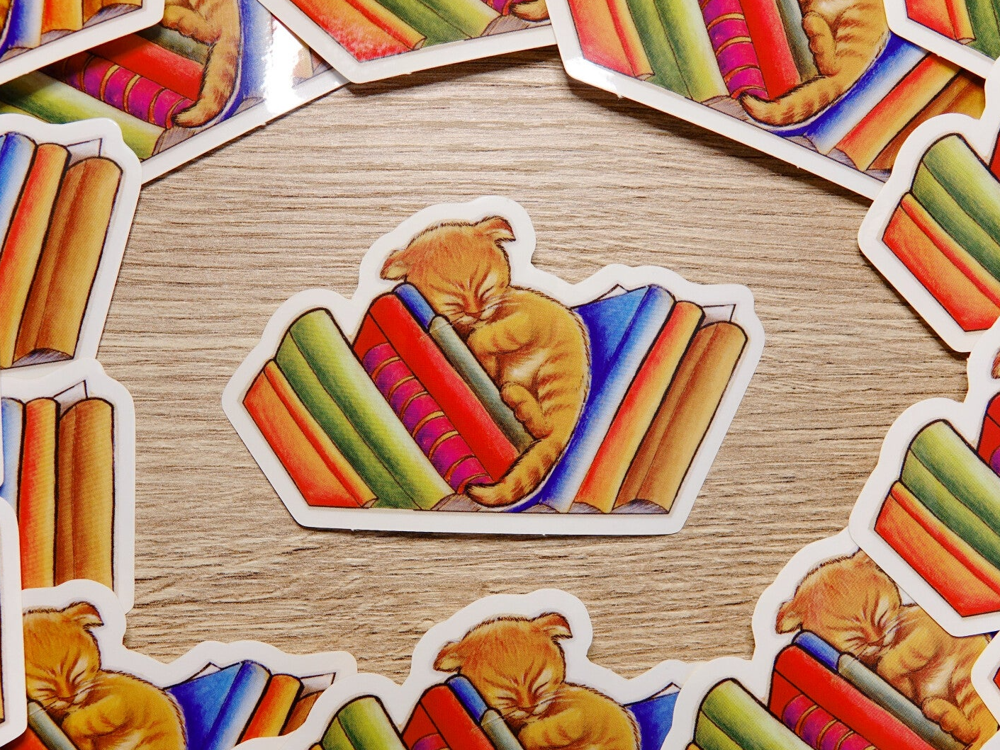 Sleepy kitty sticker, transparant, vaatwasser proof 9.5x5.8 cm