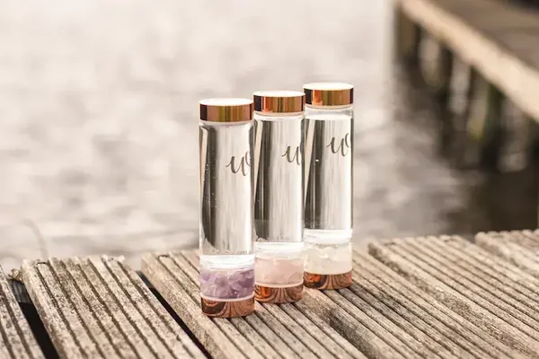 Queen of Water – De Gouden Driehoek: Synergie van Balans & Vitaliteit