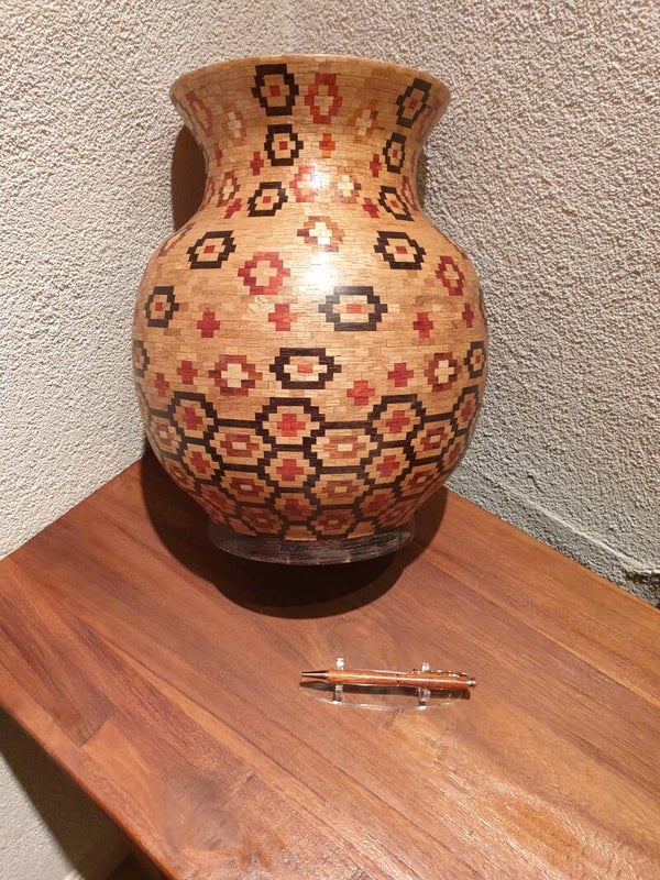 Houten vaas "Bubbels"