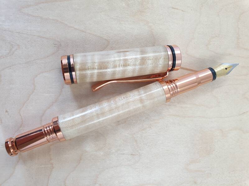 streamer-707-koper-quilted-maple-vulpen-standard.jpg