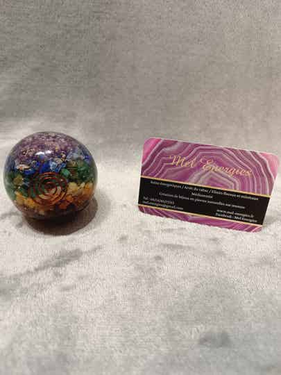 Sphère orgonite 7 chakras