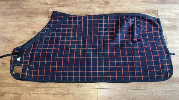 5’6” Clyst Collection Waffle Cooler