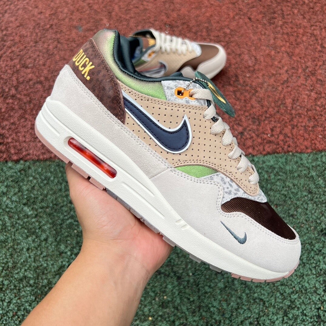 016 Nike 1 always a duck