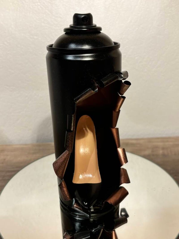 Bombe aérosol éclatée TALONS NOIR