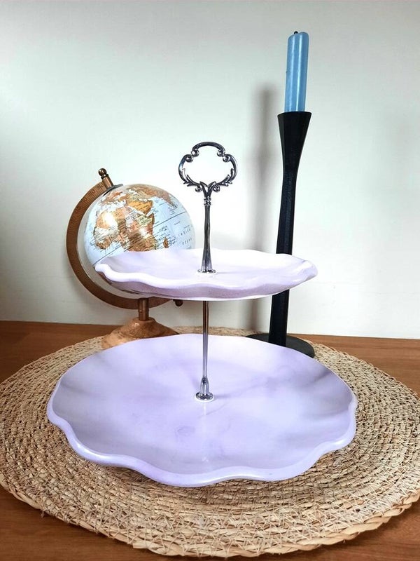 Etagère van aquacast - twee verdiepingen - lila marmereffect met zilverkleurig frame