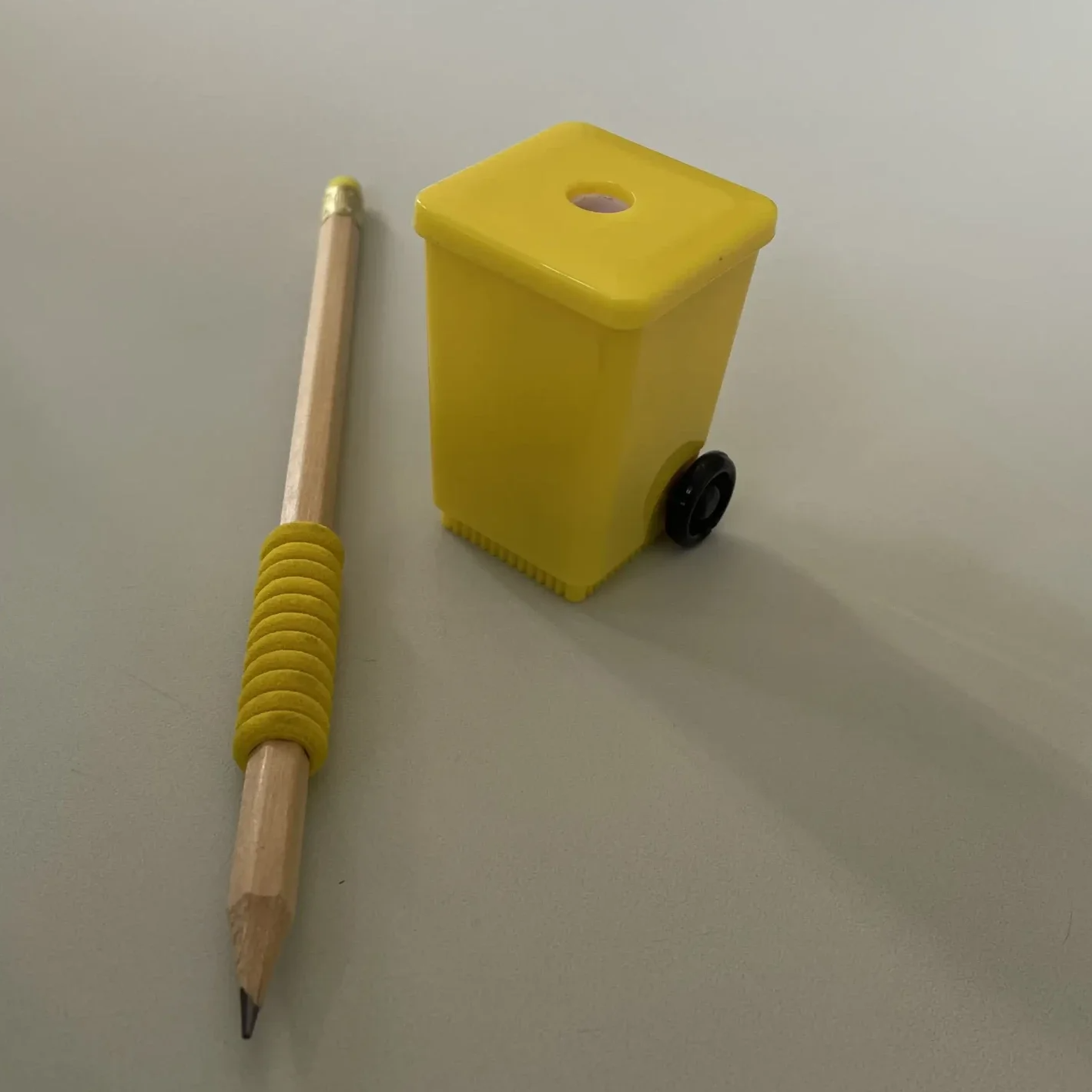 Mini Mülltonne Anspitzer