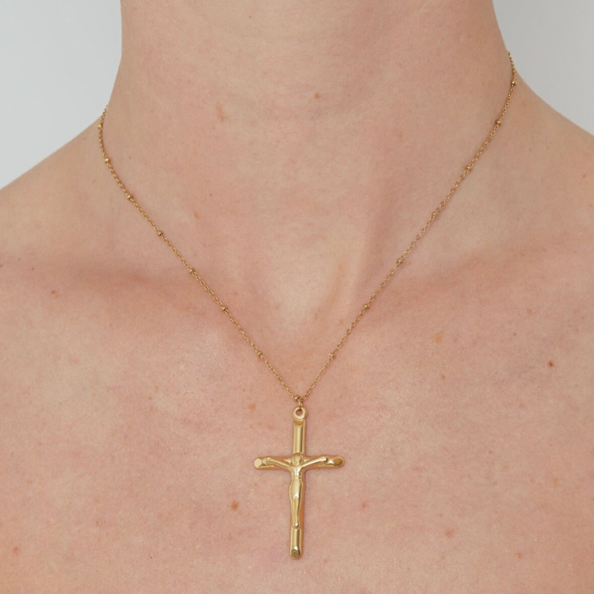Collier croix - Doré