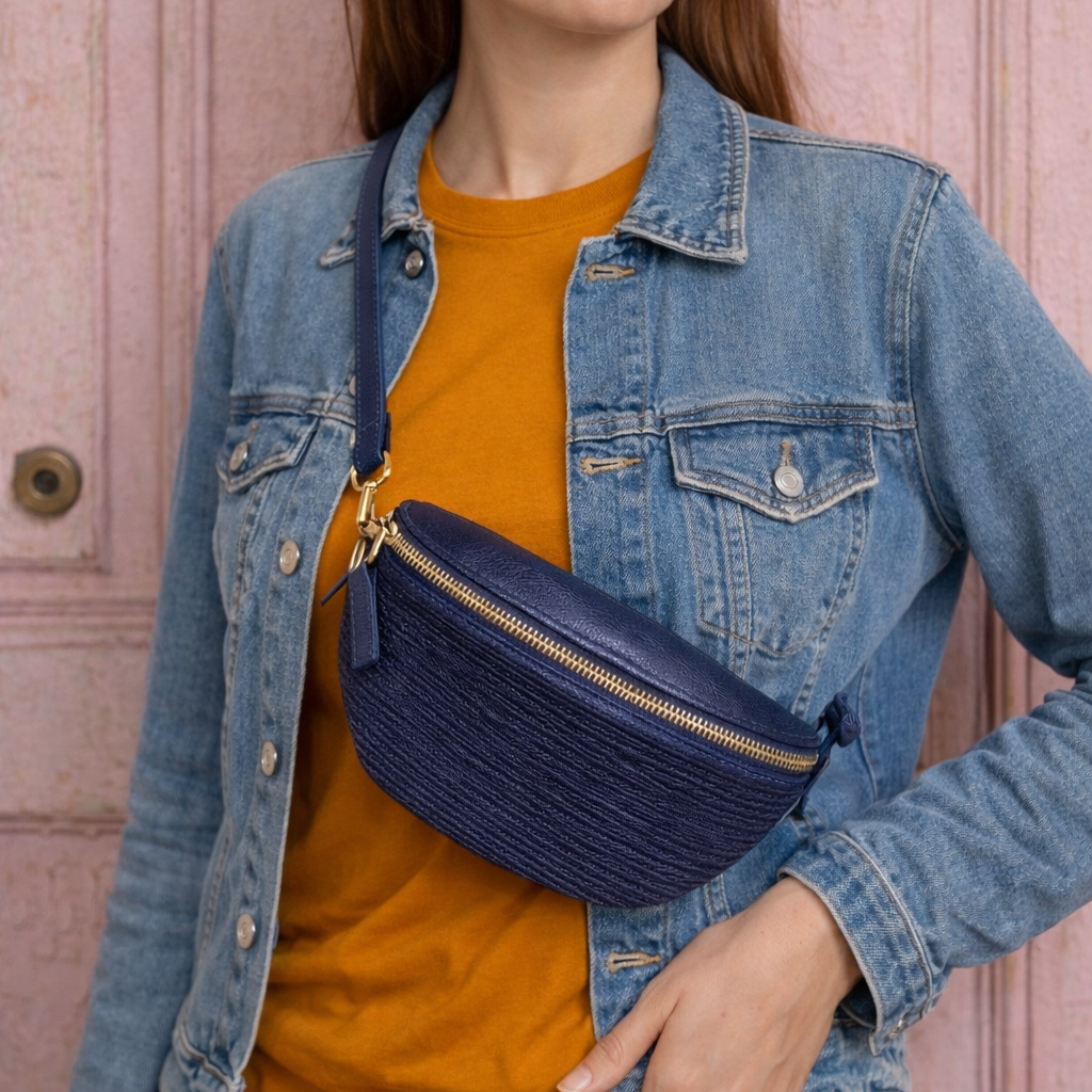 Sac banane en cuir bi-matière - Bleu marine