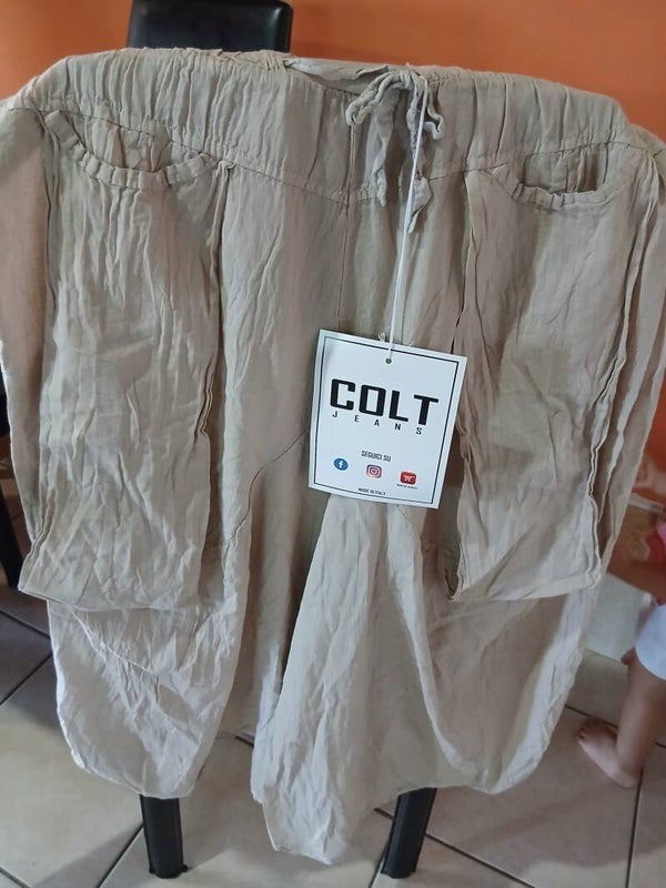 Pantalone a pinocchietto
