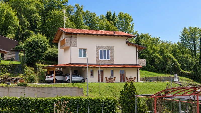 B&B La Dimora dei due laghi vicino Lecco