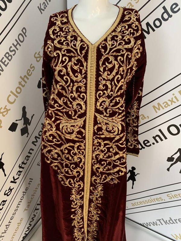 Kaftan jurk Zeer luxe velvet. Caftan dress