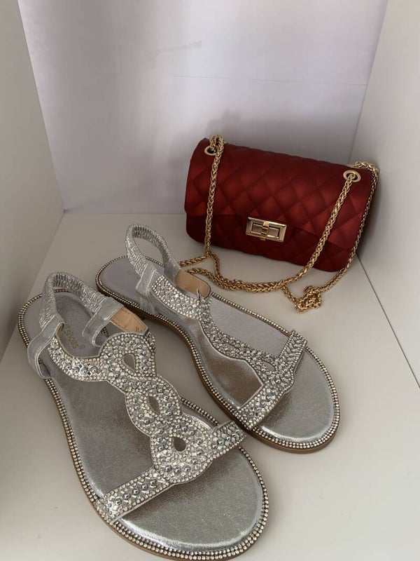 sandalen en handtas combinatie aanbieding