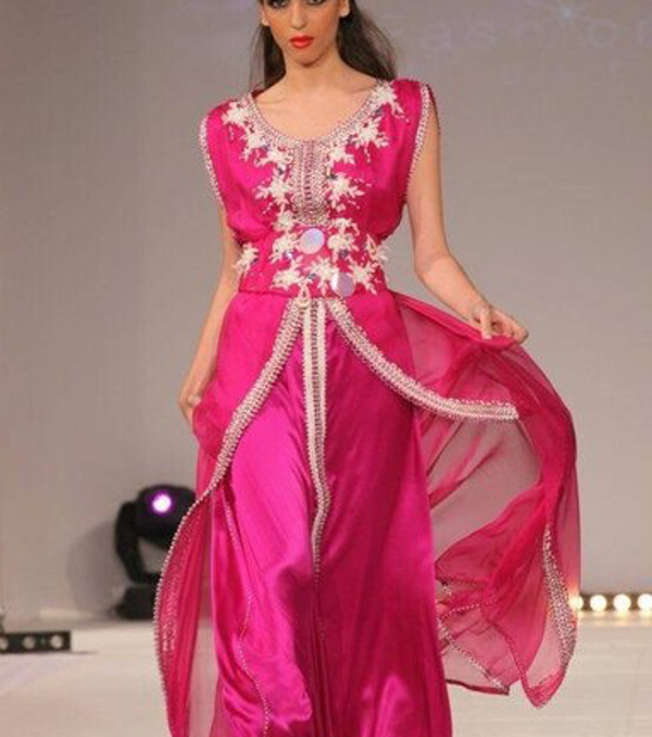 Model nummer 14 Kaftan Jurk
