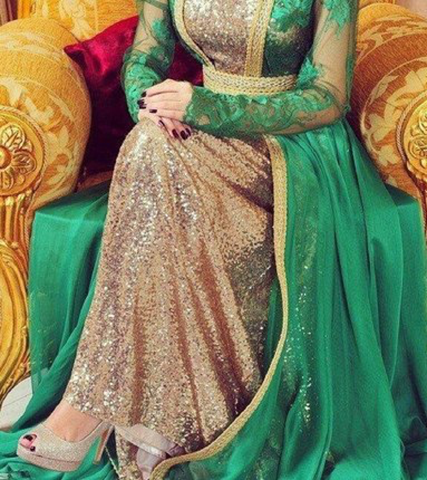 Model nummer 19. Takchita Jurk