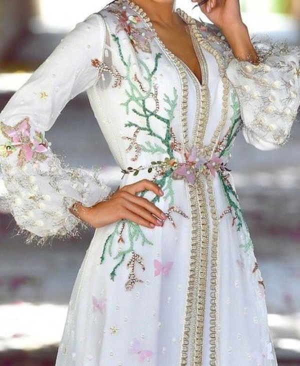 Model nummer 42, Kaftan jurk