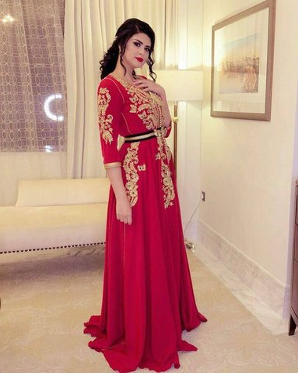 Model nummer 45, Kaftan jurk