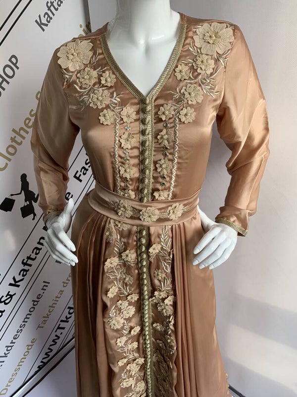 Takchita Jurk, Takshita dress