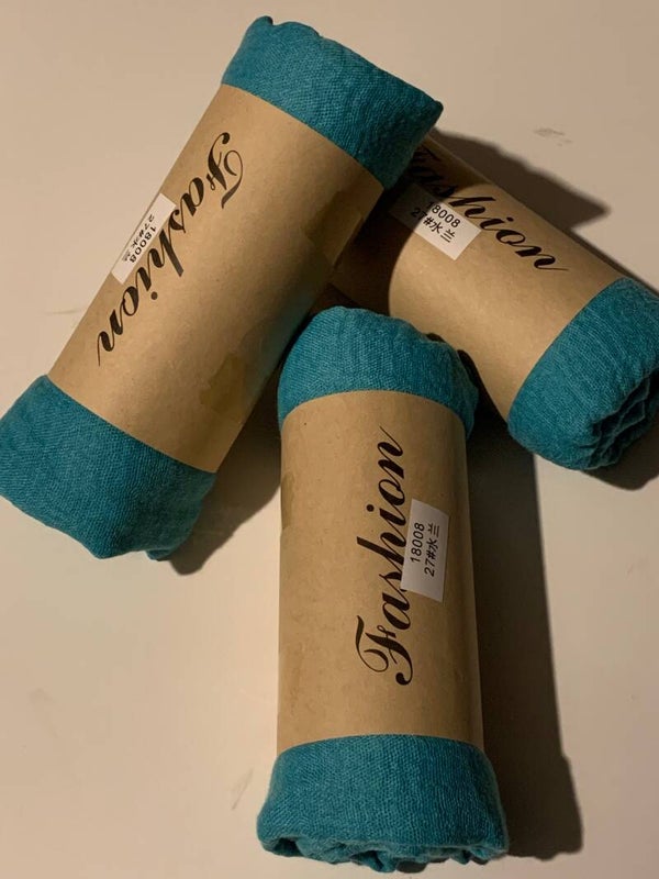 Hoofddoek kleur: dark turquoise Nieuwmodel 2019.