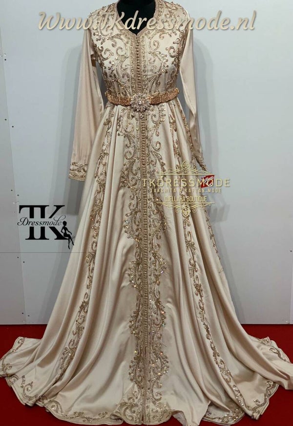 Baljurk Kaftan Dress  (crêpe satin)          Art. Nr 1.0009