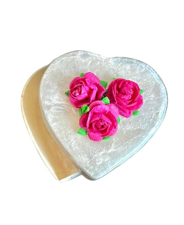 Capiz doosje "hartvormig" met bloemen klein