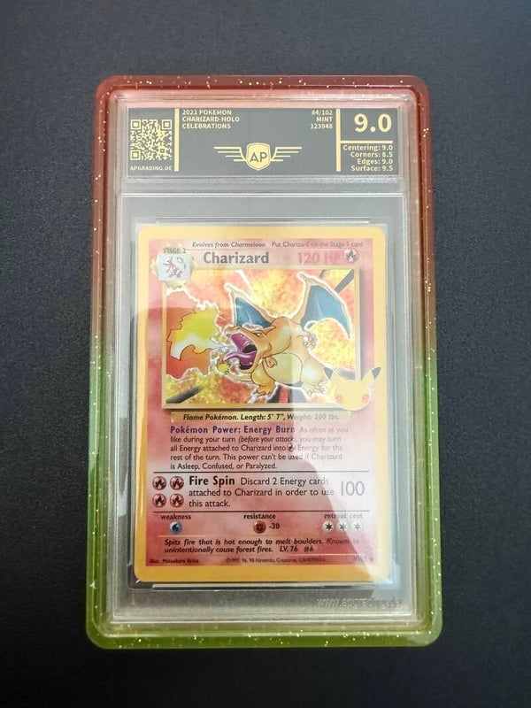 2021 POKEMON CHARIZARD-HOLO CELEBRATIONS #4/102 AP9 (cert 123948) + gaurd
