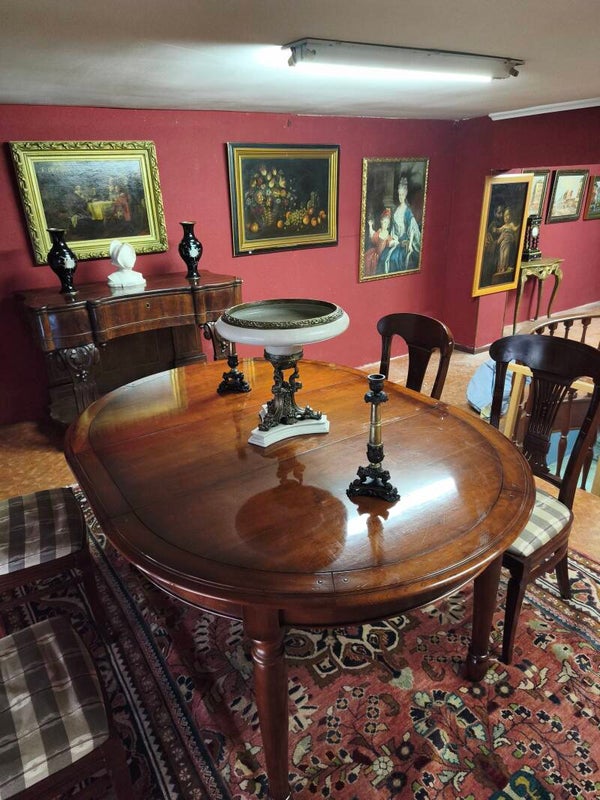 Mesa de comedor y 6 sillas