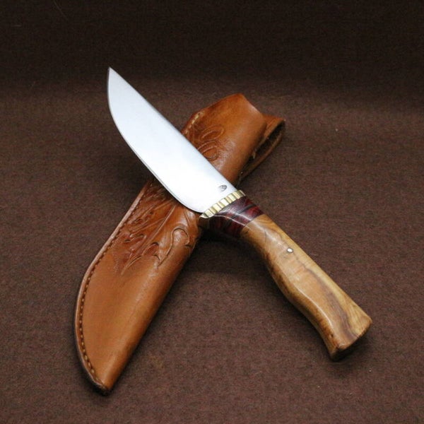 N° 511 – Couteau chasse Grand modèle – Bois d’amandier