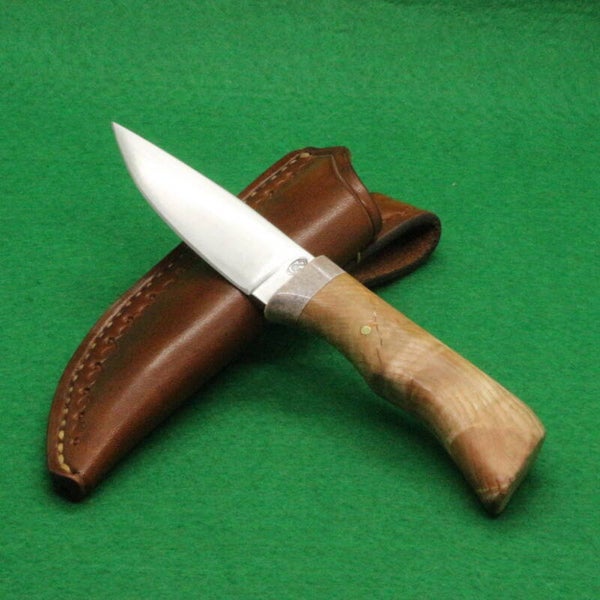 N° 537 – Mini utilitaire – Bois de loupe de frêne
